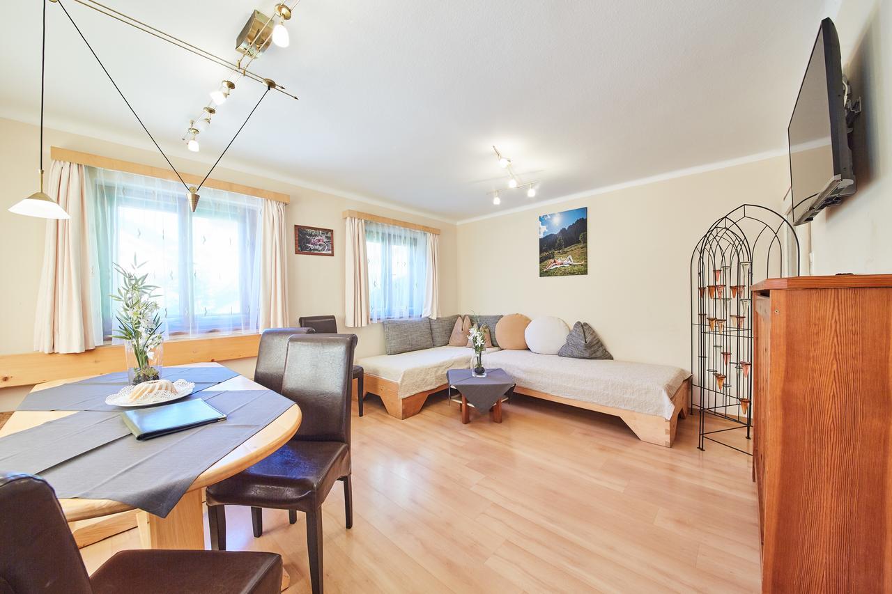 Am Zwölferkogel Aparthotel 2*