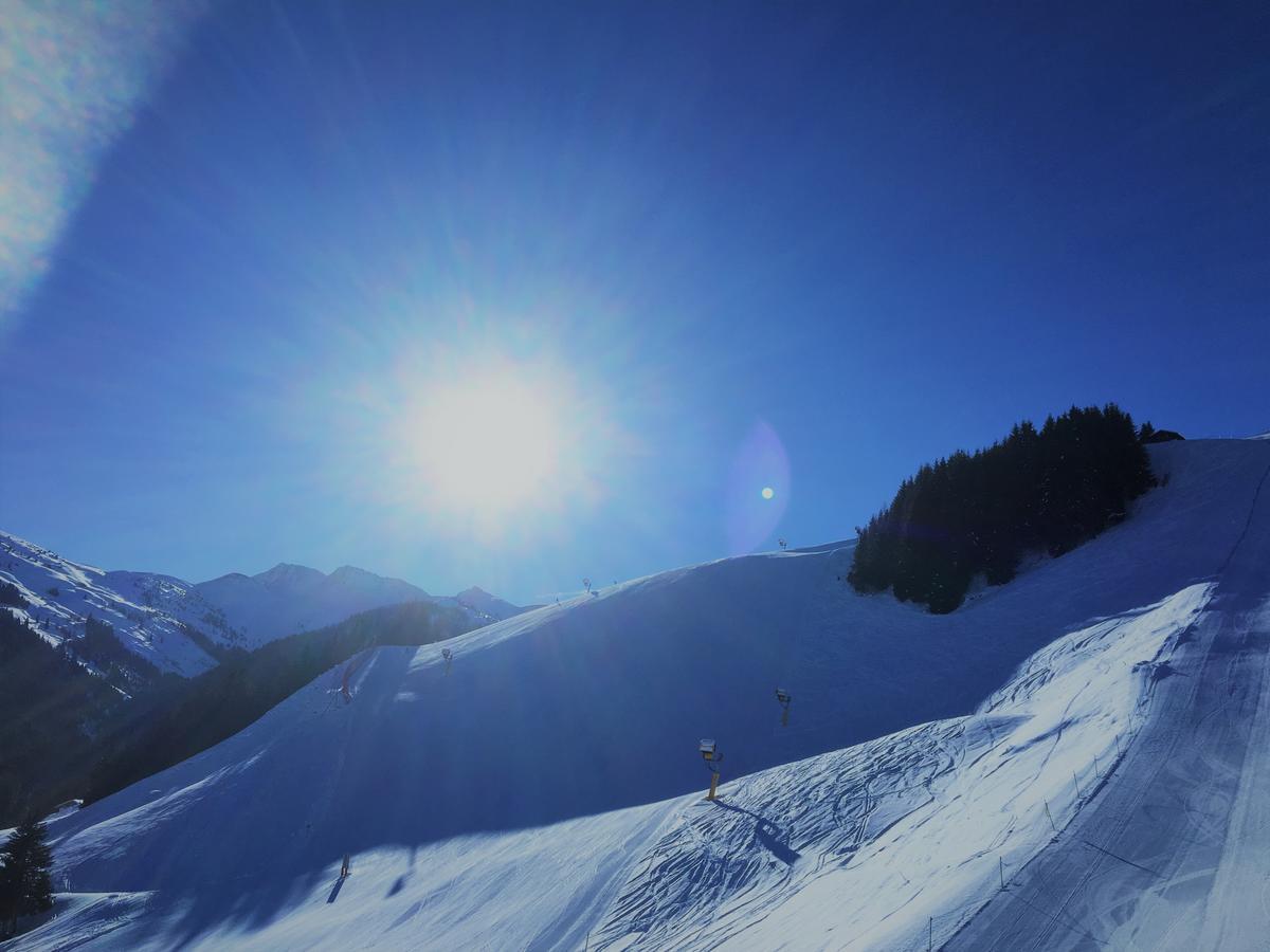 Am Zwölferkogel Aparthotel Saalbach
